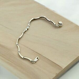 Silver Flowing Wave Link Bracelet; Minimalist; Vintage; Elegant; Stamped 925